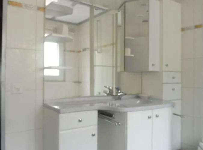 Theresli First Floor *