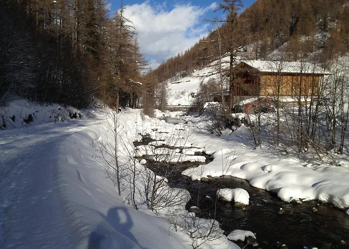 Theresli First Floor *