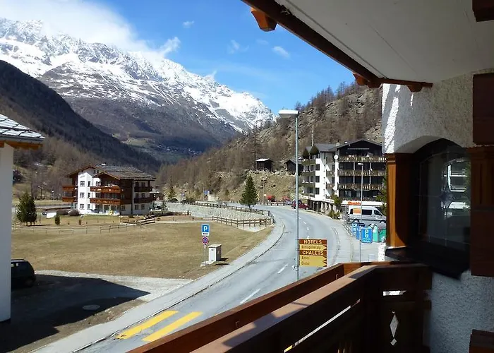 Theresli First Floor Apartman